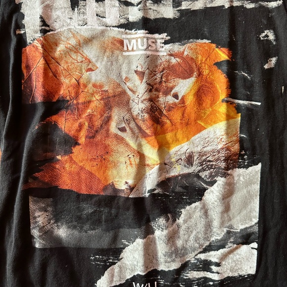 Muse Will of The People T-shirt NWT Hot Topic Music 🎶 Concerts 🎸 size Medium - Picture 3 of 7